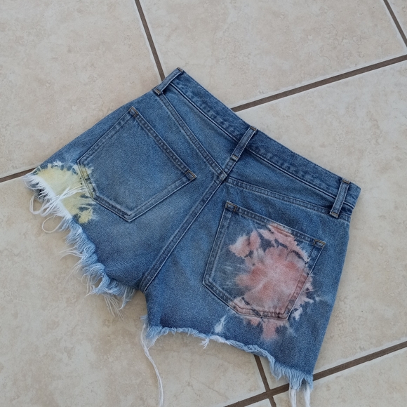 John Elliott High Waist Cut Off Shorts Japanese Denim Shibori Bloom 24 - Picture 12 of 13
